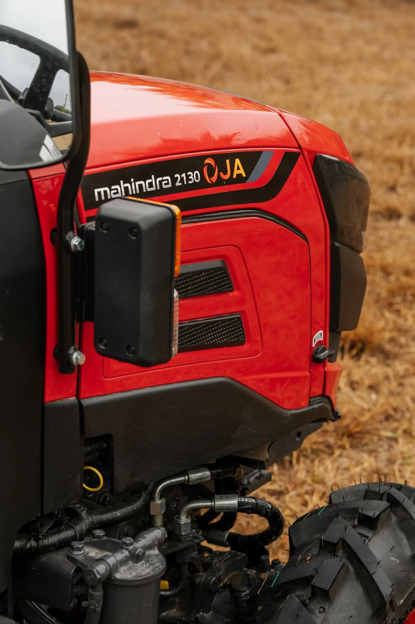 Insignia Mahindra 2130 OJA