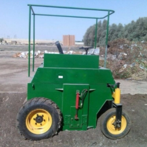 VOLTEADORA DE COMPOST AUTOPROPULSADA M2000
