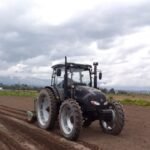 TRACTOR ALTO DESPEJE CAIMAN